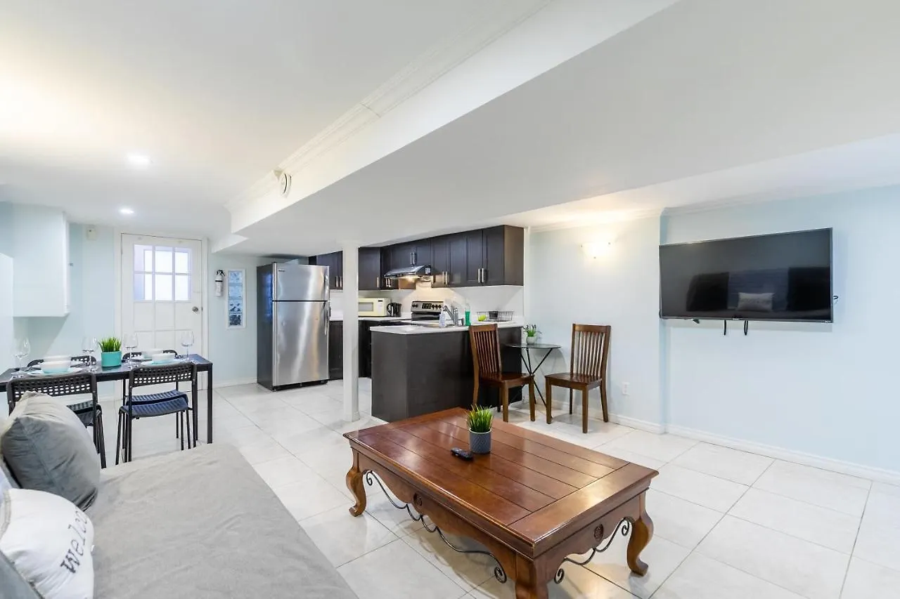 Apartment Pet-Friendly Suite In The Heart Of Trinity Bellwoods Toronto