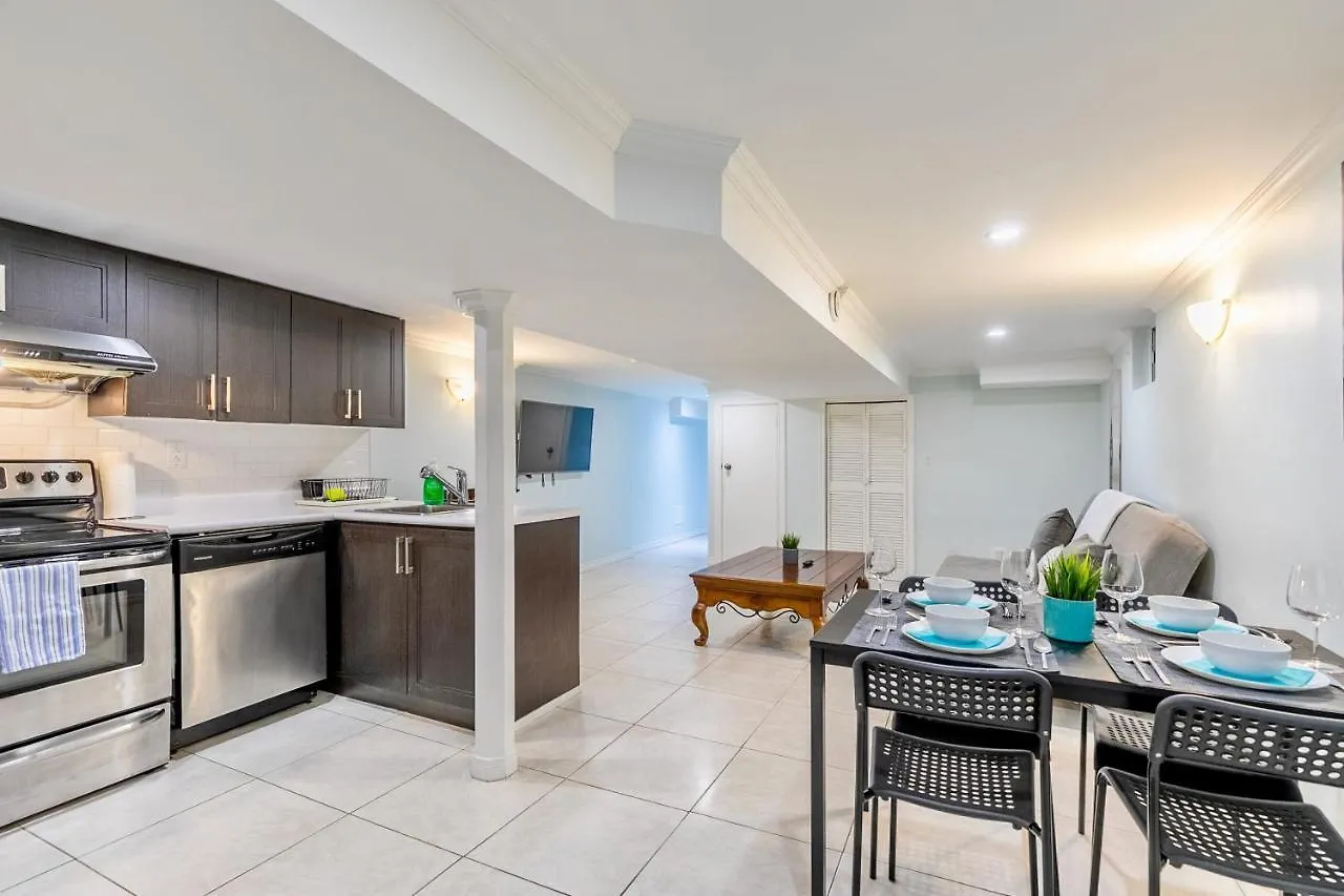 Pet-Friendly Suite In The Heart Of Trinity Bellwoods Toronto 0*,  Canada